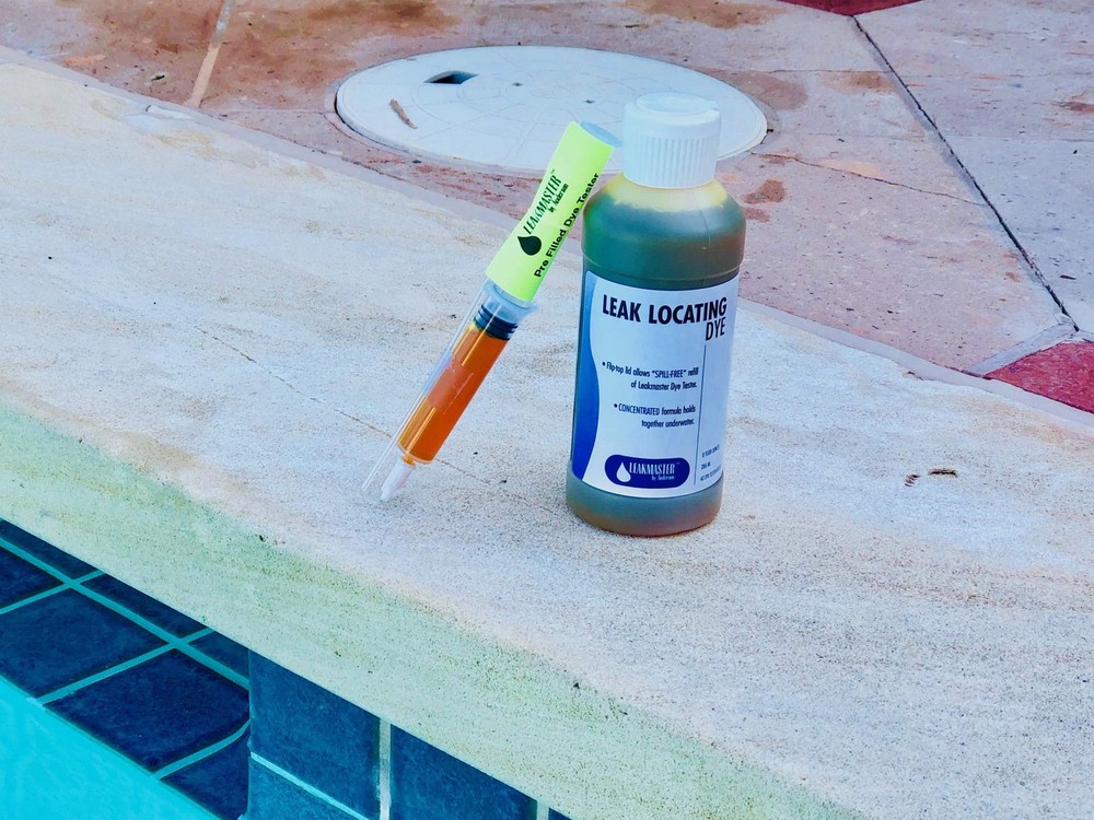 Pool Dye Leak Detection Kit | Fluorescent Yellow Syringe &
