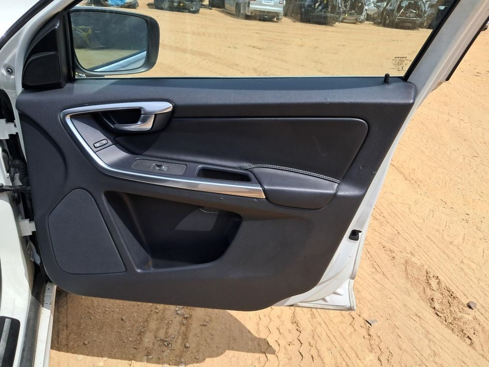 XC60 2016 Glove Box 4778265