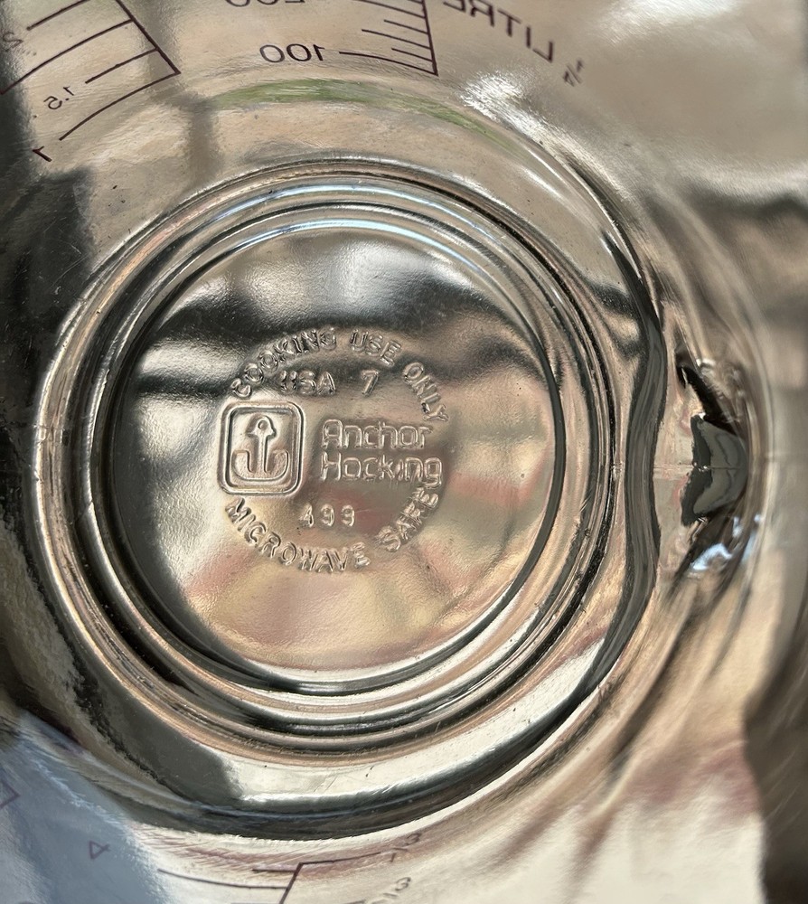 Fire King 4 cup measuring cup. D Handle.