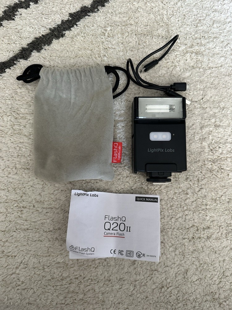 LightPix Labs Q20III Wireless Flash Speedlite System with Pentax/Ricoh Trigger