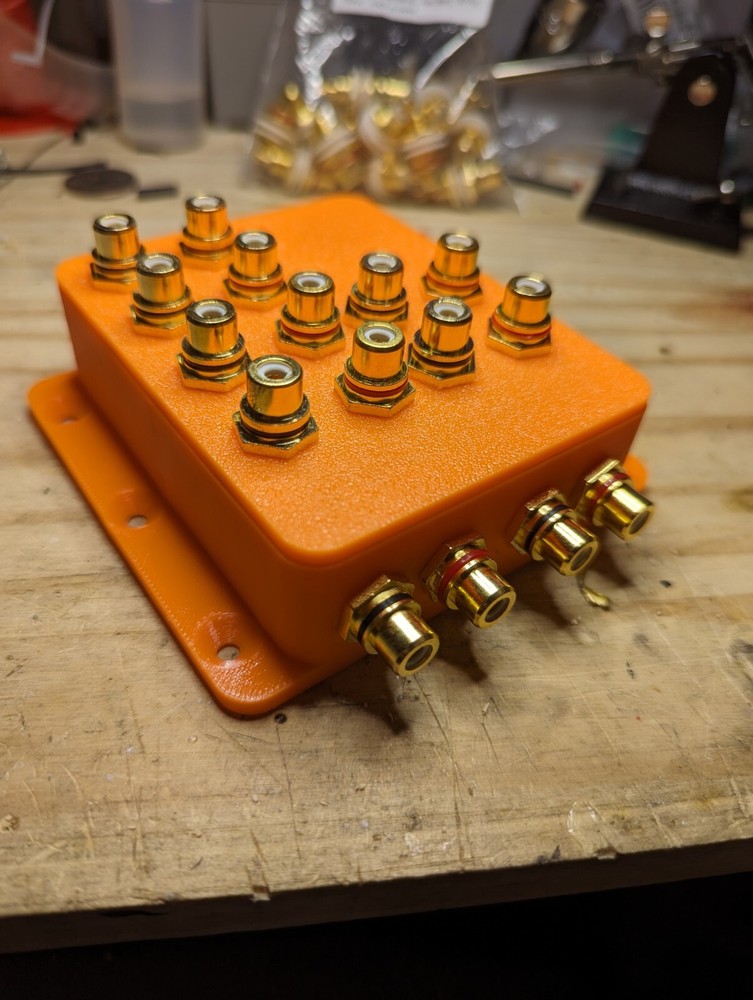 CUSTOM ORDER ONLY. MESSAGE BEFORE PURCHASE!! RCA distribution block
