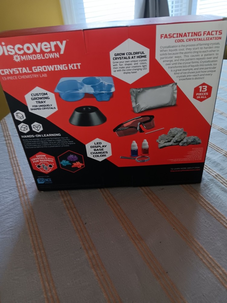 Discovery Mindblown Stem Cystal Growing Kit