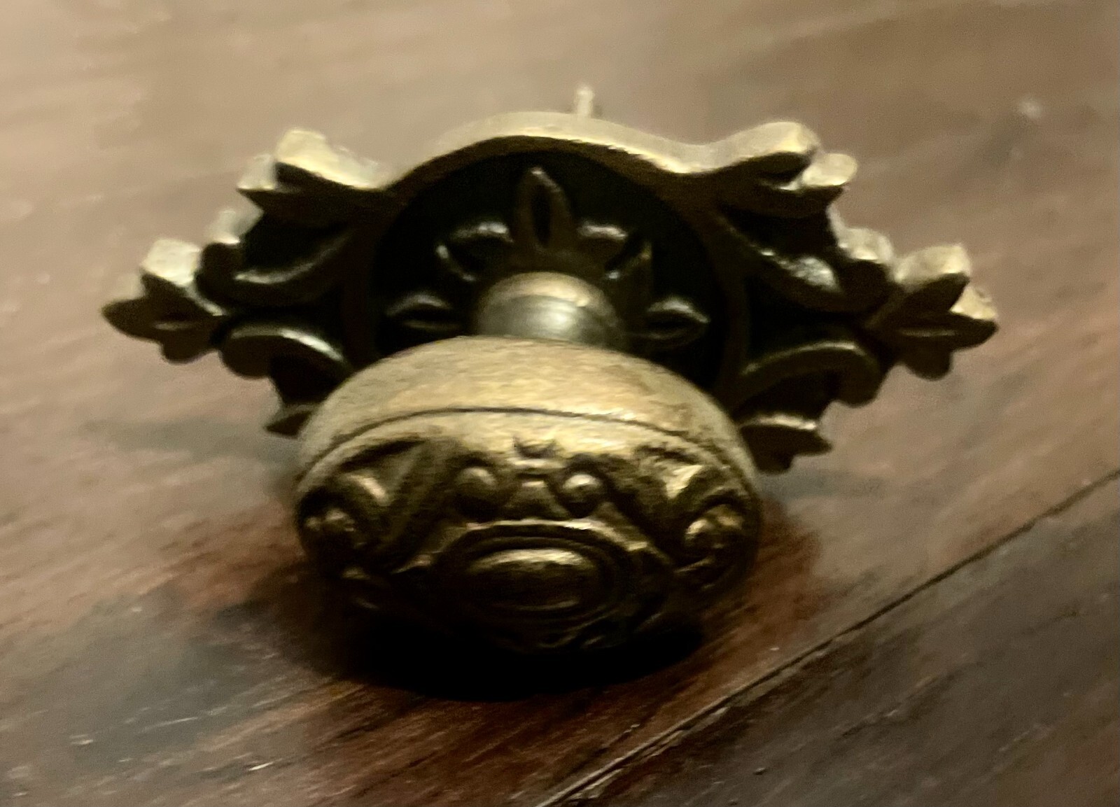 Vintage Metal Brass Drawer Pull Furniture Hardware Cabinet Door Knob w/Backplate