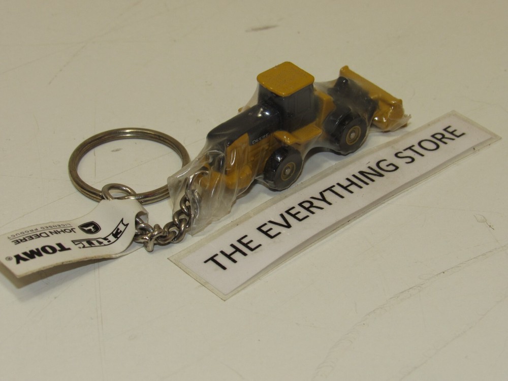 ERTL JOHN DEERE YELLOW CONSTRUCTION WHEEL LOADER KEY CHAIN NEW FREE SHIP