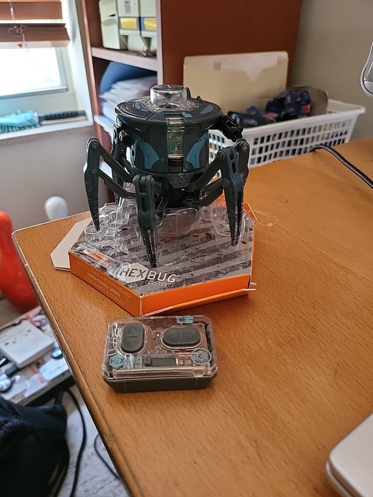 Hexbug BATTLE SPIDER Bot With Remote