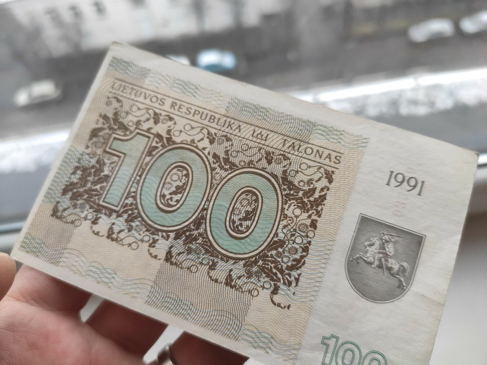 LITHUANIA (P38a) 100 Talonas 1991 VF Without counterfeit text