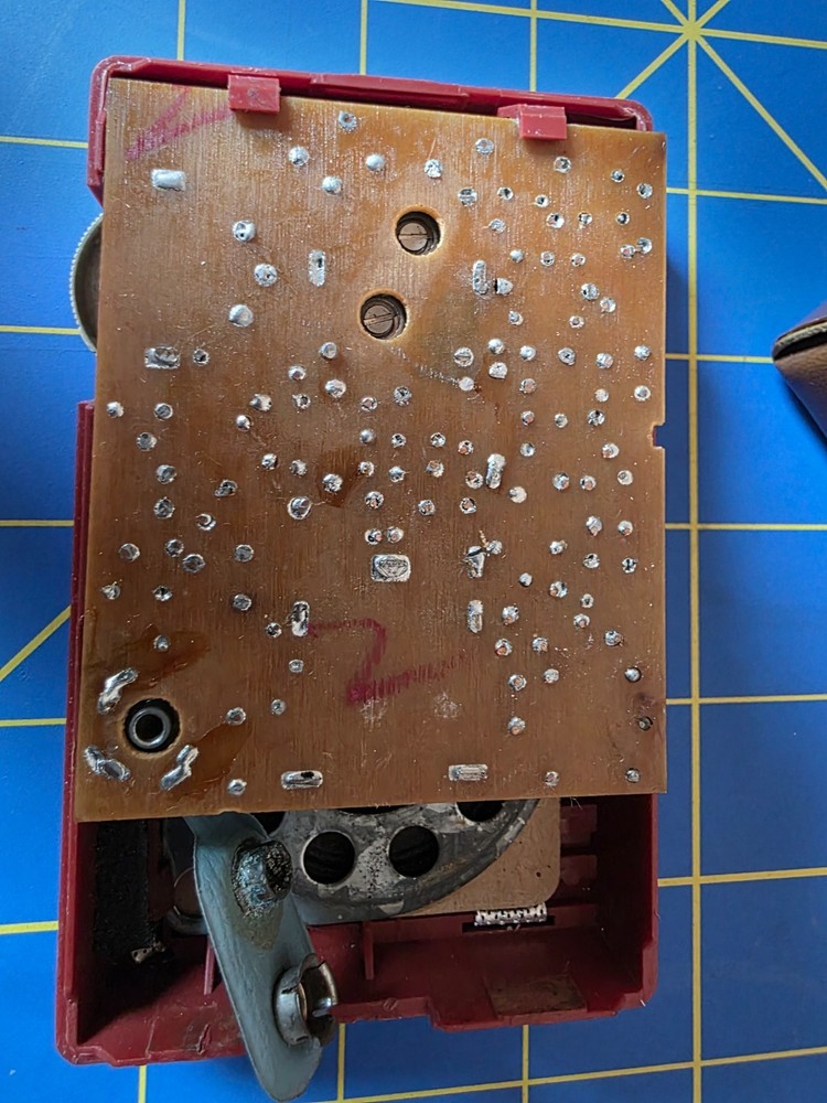 General Electric AM Solid State Transistor Radio