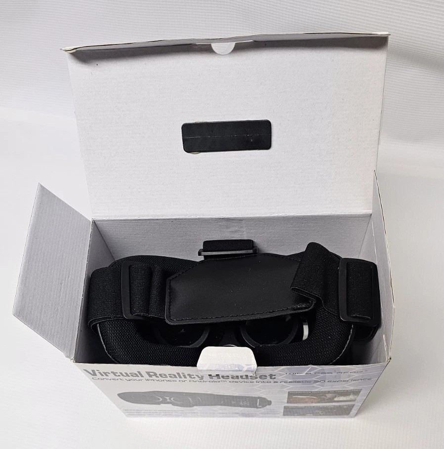 ESI - Virtual Reality Headset (holds cellphone) Never Used Includes shipping