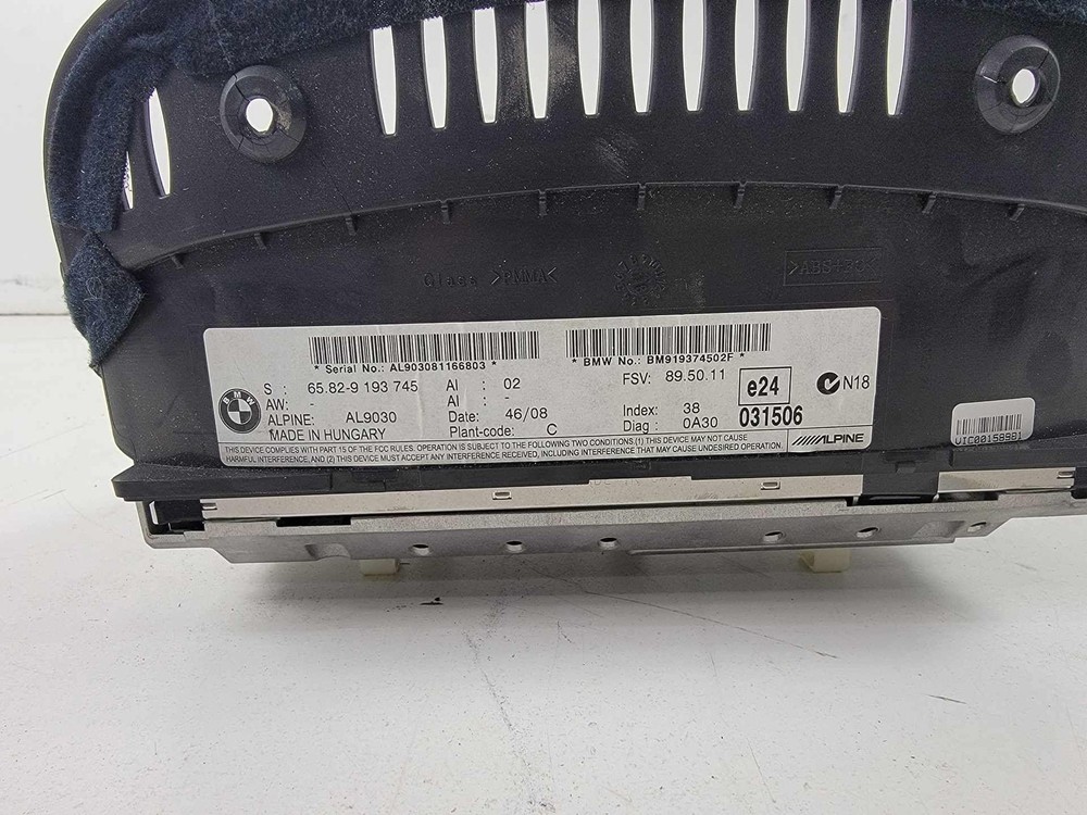 08-13 BMW E90 E92 E93 M3 OEM On Board Navigation Radio Info Screen Display