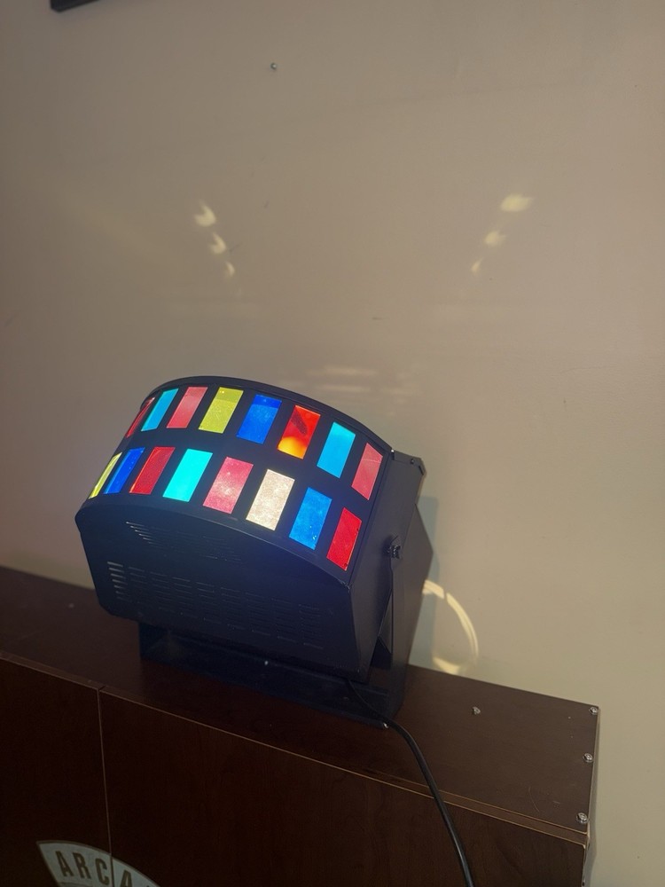 Eliminator Lighting LE108 Double Derby Halogen Multicolor Effect Light w/Bracket