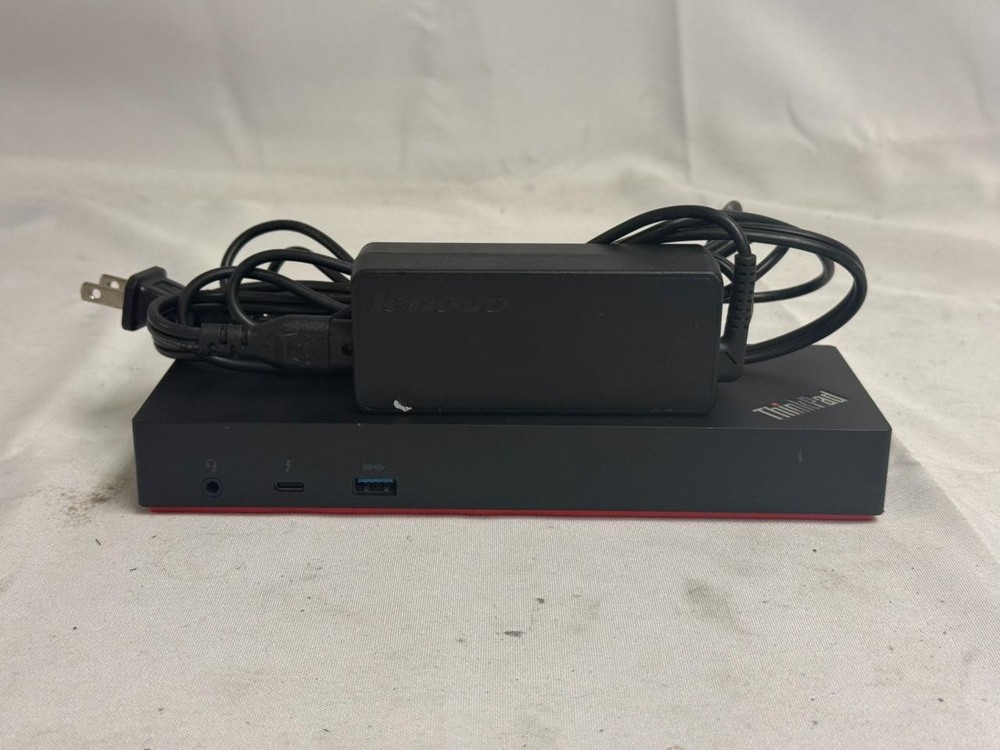 Lenovo ThinkPad DBB9003L1 Thunderbolt 3 Docking Station & Power Cable