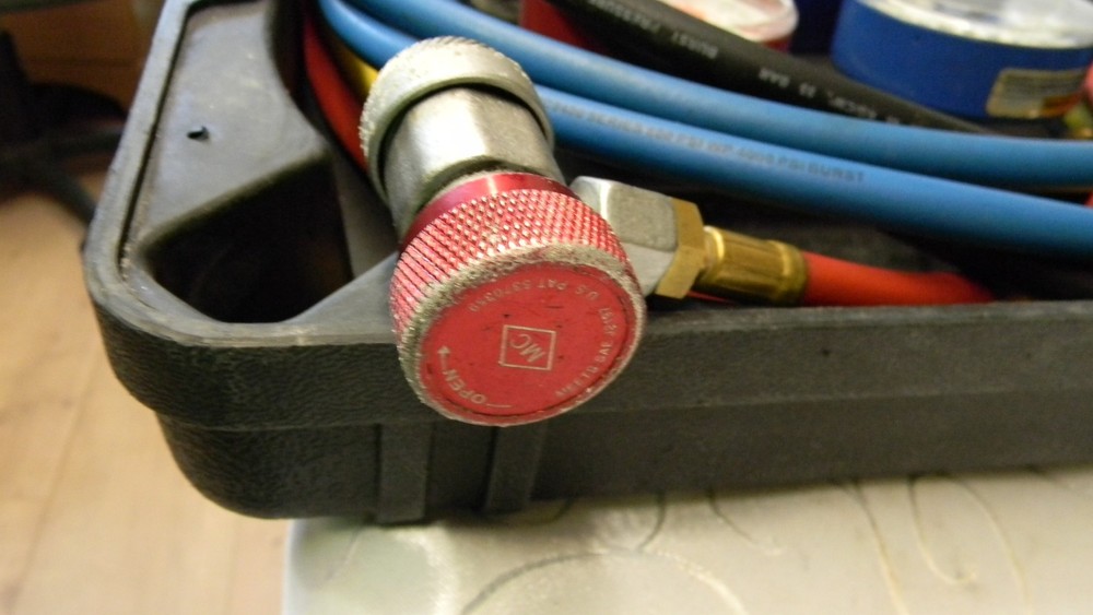 MASTERCOOL FOUR WAY CHARGING AND TESTING MANIFOLD GAUGE SET