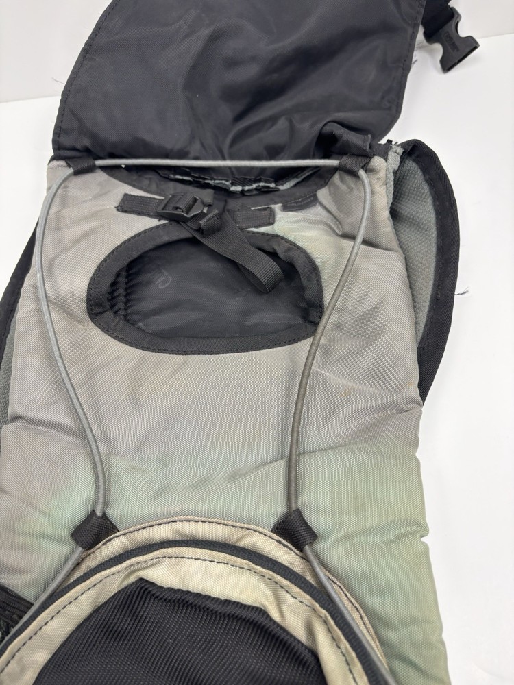 CamelBak Lobo Hydration Backpack Hiking Daypack Black & Gray no bladder
