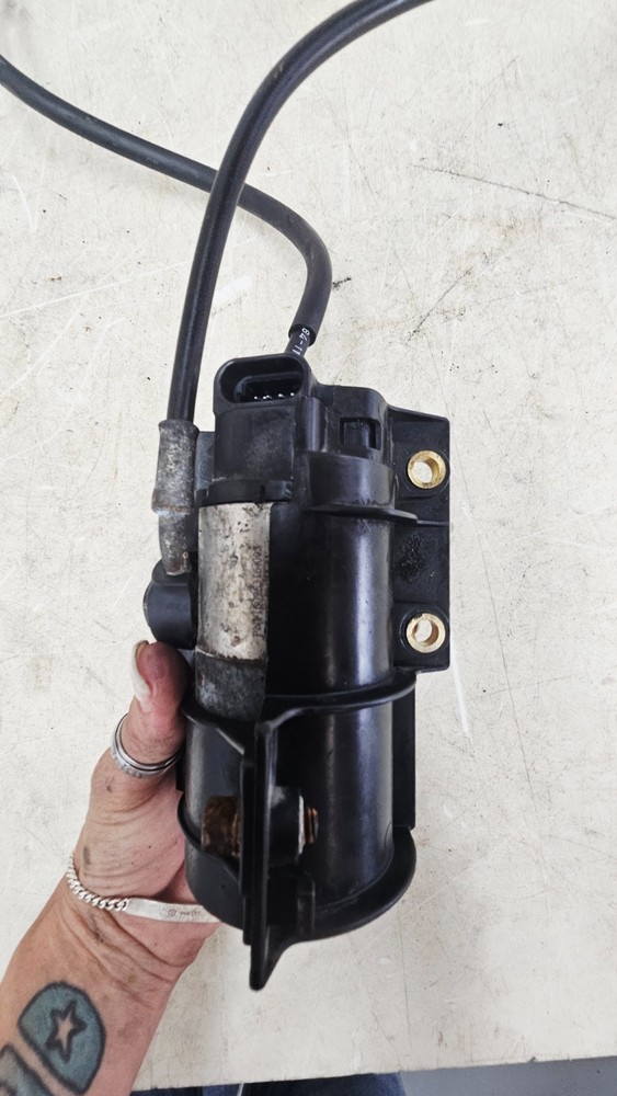 2011 HARLEY HERITAGE SOFTAIL Rear Abs Pump Unit Module + Cable