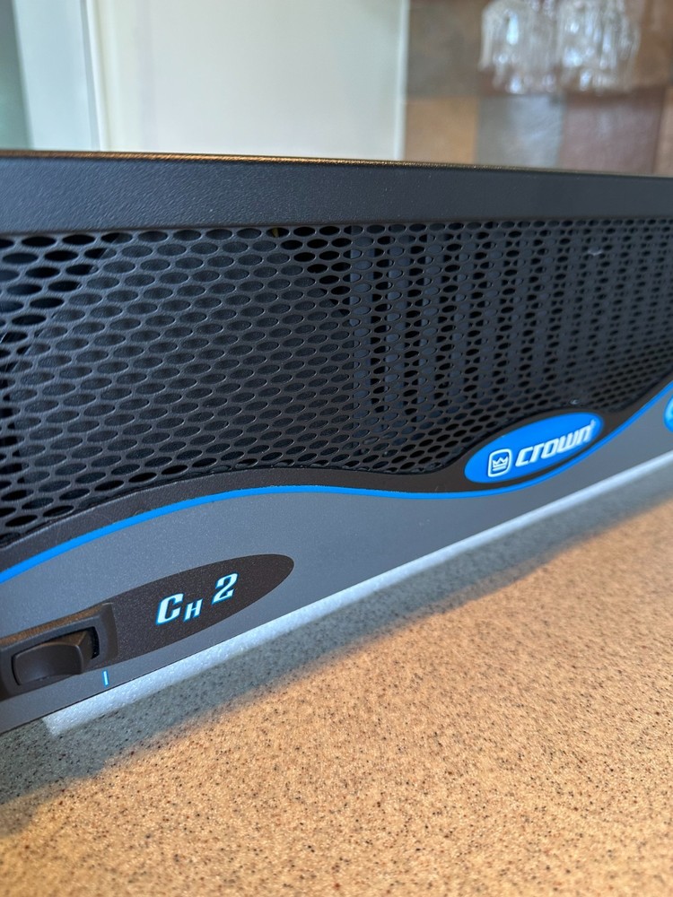 Crown CH2 Stereo Power Amplifier, perfect working order, 70V or Low Z