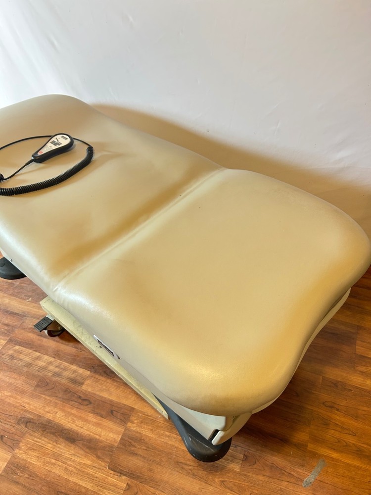 Midmark 625-001 Power Exam Table