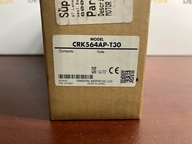 ORIENTAL MOTOR CRK564AP-T30 5-PHASE MICROSTEP MOTOR & DRIVER NEW