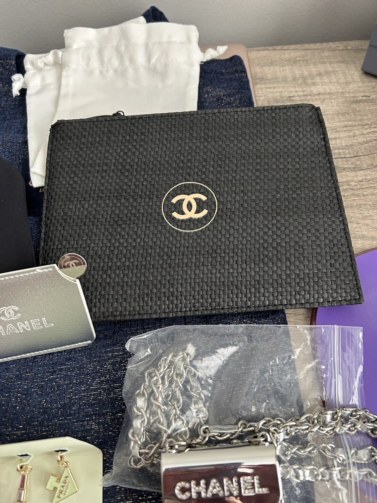 Gift With Purchase Bundle 8 Piece Bundle Set Dior Prada