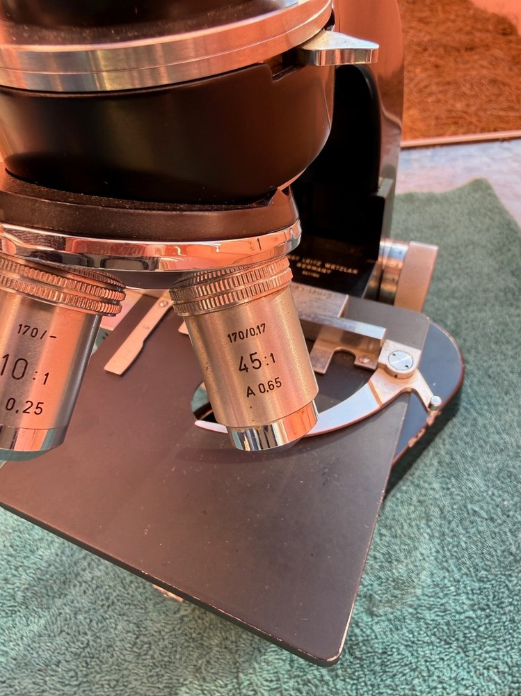 E Leitz Wetzlar Vintage Binocular Microscope - Four Objectives - Germany