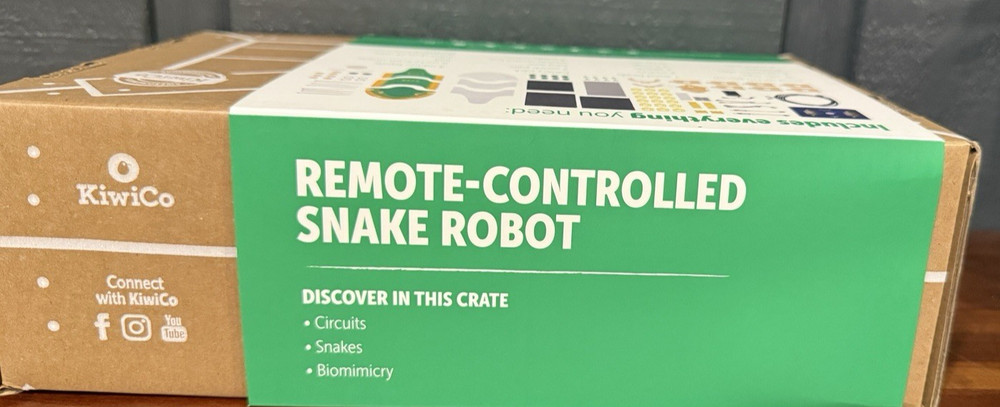 KiwiCo Remote Controlled Snake Robot Robotics Learning Toy NEW STEM