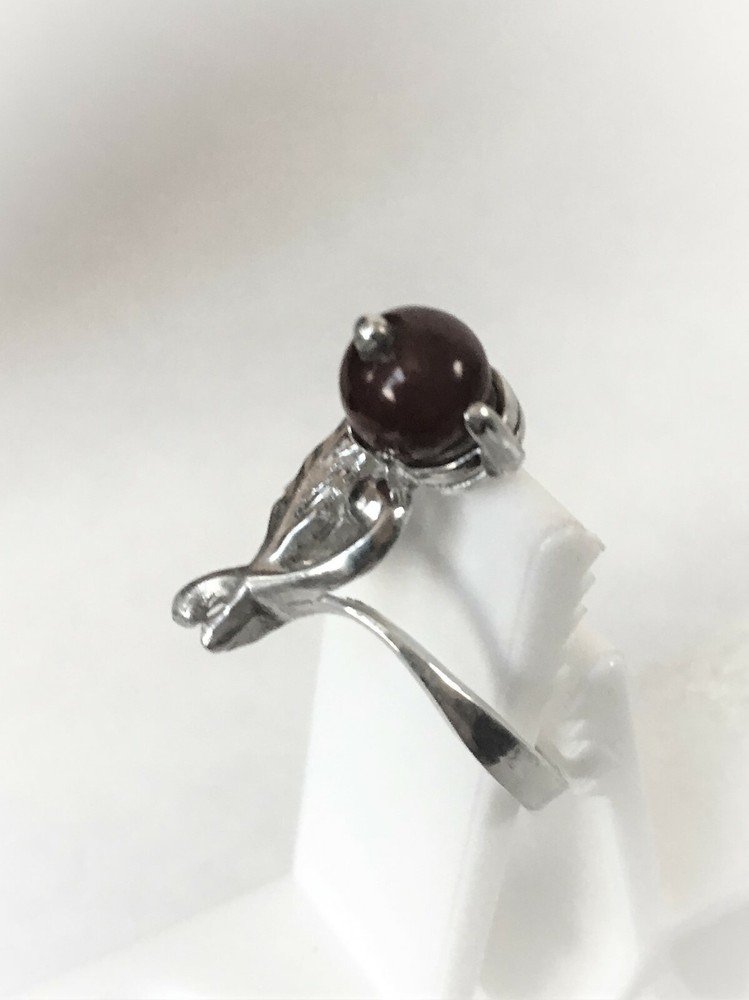 RING WITH CORNELIAN ROUND GEMSTONE--- 925 STERLING SILVER