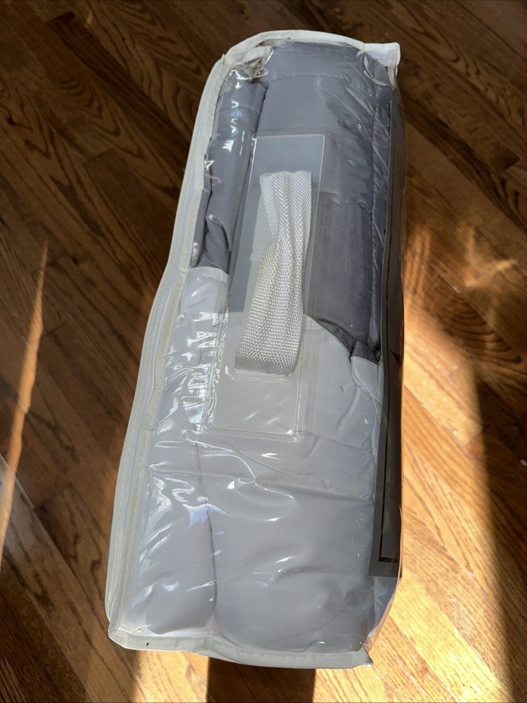 AVALON HOME ESSENTIAL REVERSIBLE GRAY WHITE Down Alter. FULL / QUEEN Comforter