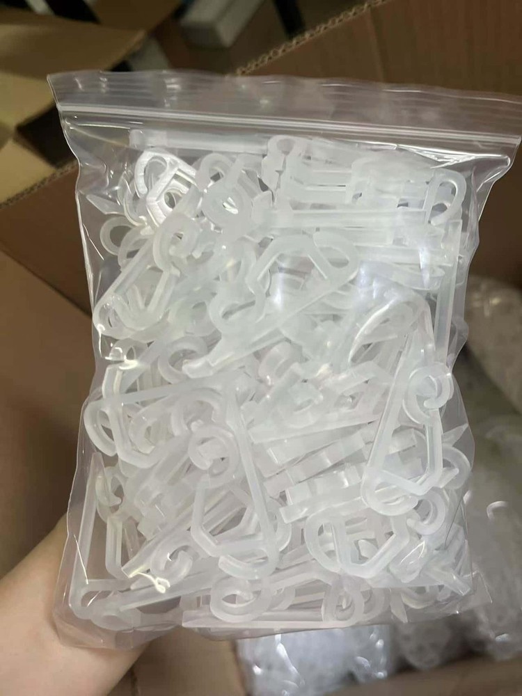 Kihanyoh Christmas Light Clips, White Gutter Hooks Outside String