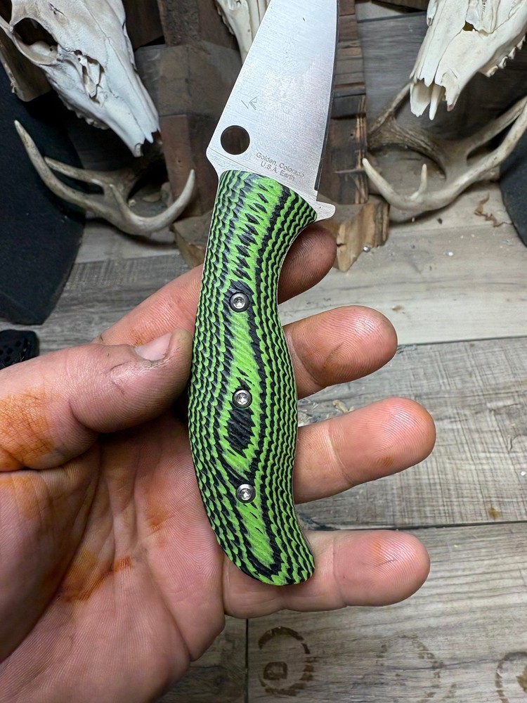 Spyderco Mule handles