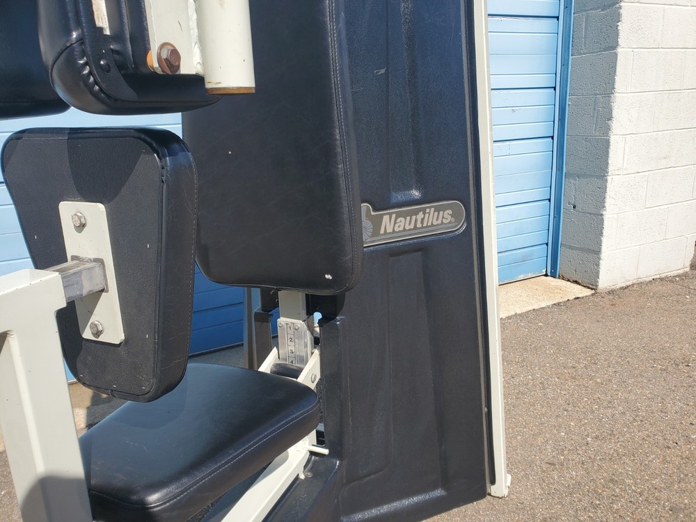 Nautilus Next Gen Rowing Back W/ Heavy Stack