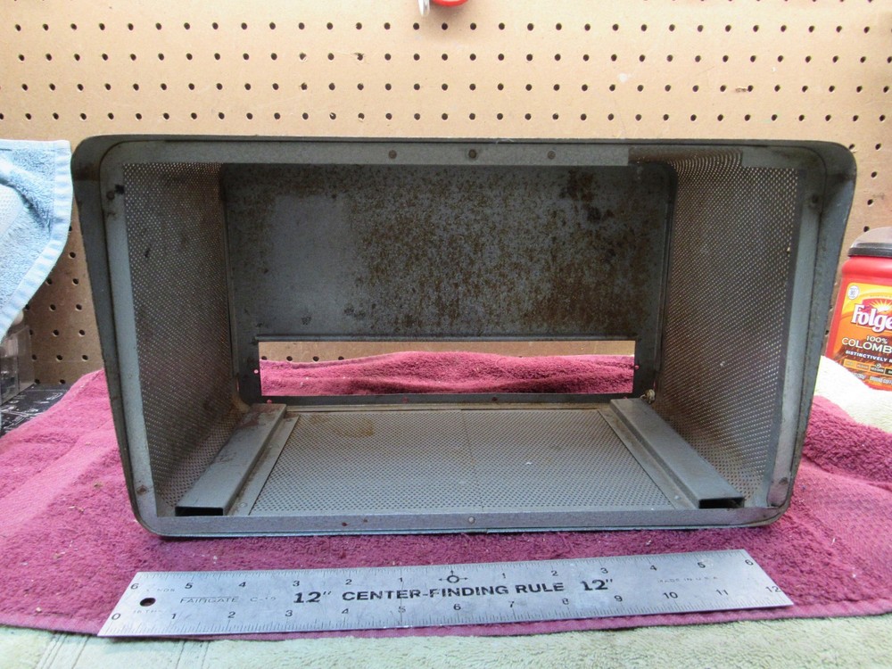 Vintage Globe Scout 680 Transmitter Ham Radio WRL Electronics Shell Case Only