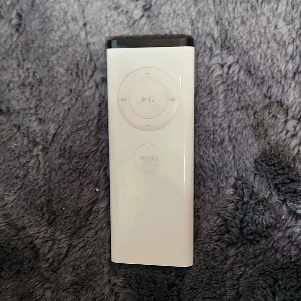 Apple Wireless Remote Control A1156 White For Apple Devices Universal Compatible