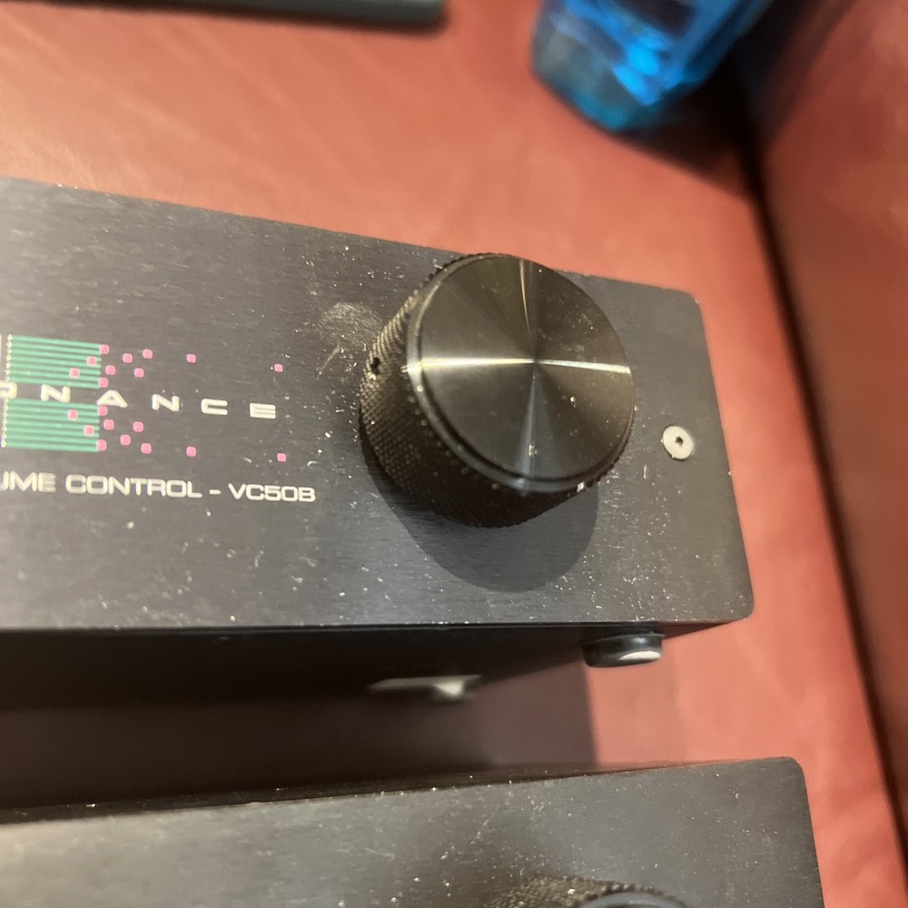 Sonance VC50B speaker-level stereo volume control