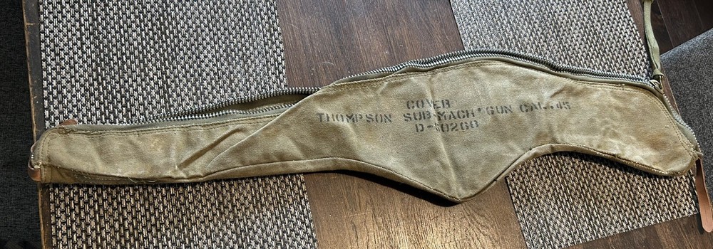 1945 original nos WW2 US Army Thompson Case / Cover.