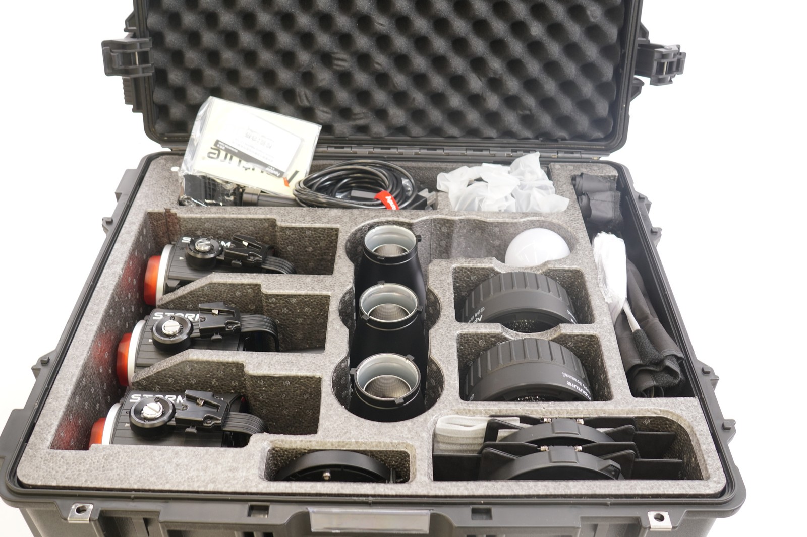 Aputure STORM 80c Portable 3 Light Kit with ProLock Hyper Reflector