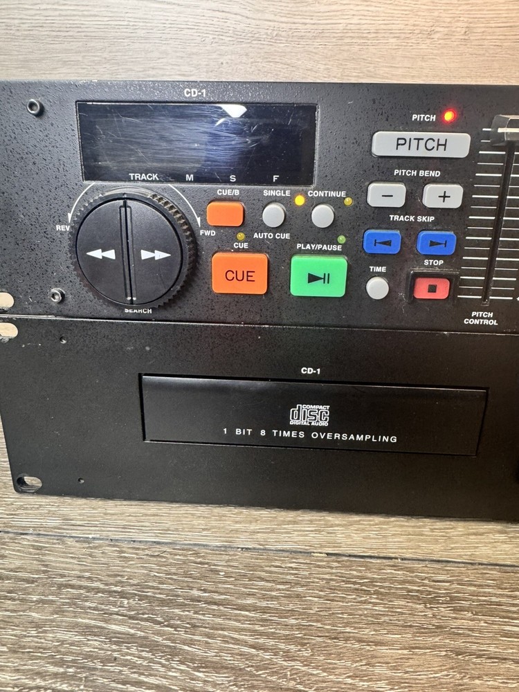 Gemini CD 9500 Pro ll Dual Tray Player w/Remote DJ Mix Controller Rack