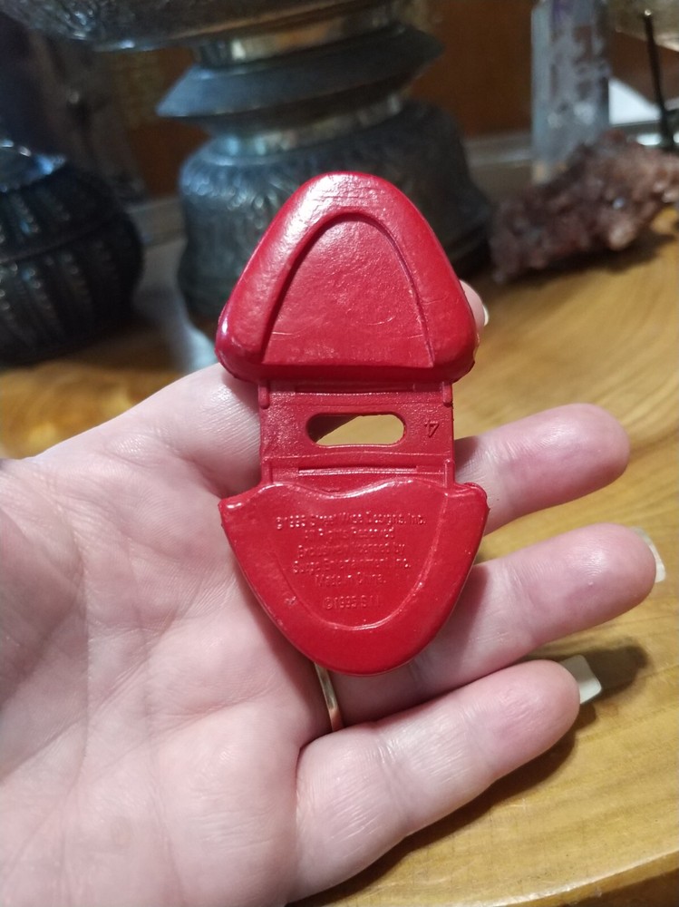 Vintage 1995 StreetWise designs plastic teeth