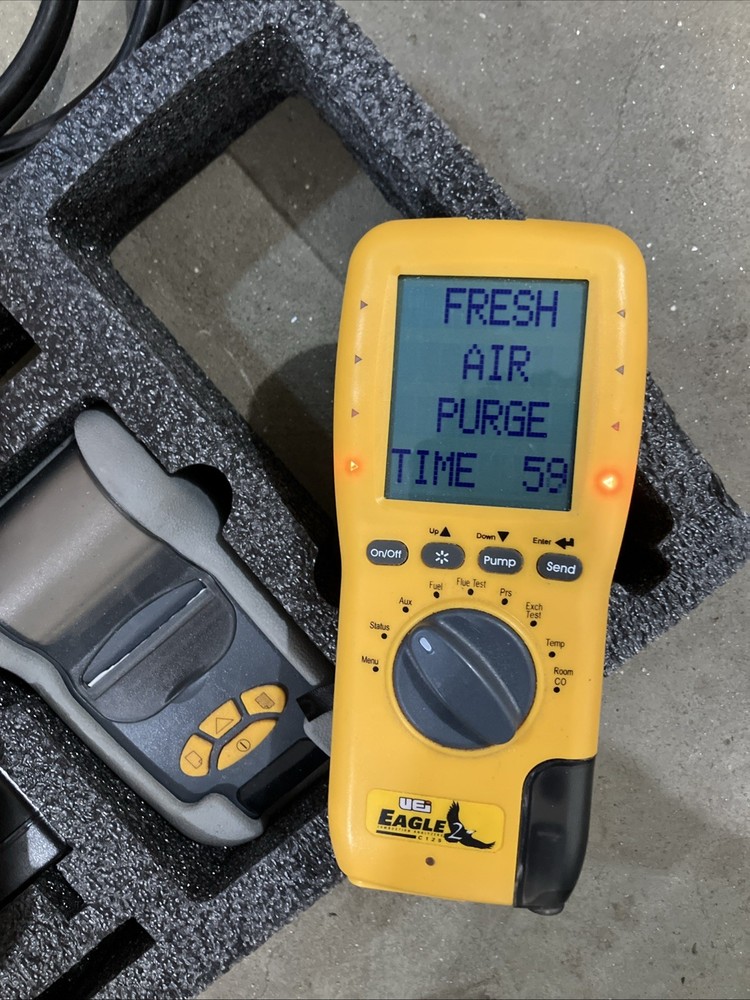 UEI EAGLE 2 C125 Combustion Analyzer with Soft Case, Probe, And Printer