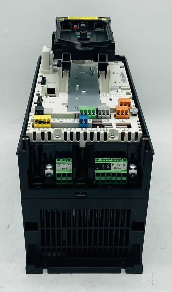 ABB ACS880-01-014A-5 3-PHASE AC VARIABLE FREQUENCY DRIVE