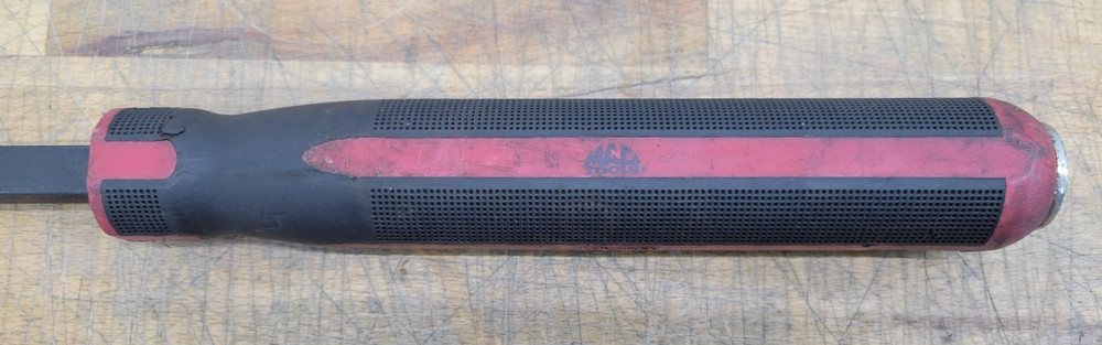 Mac-Tools Pry Bar CPBS31R - USED