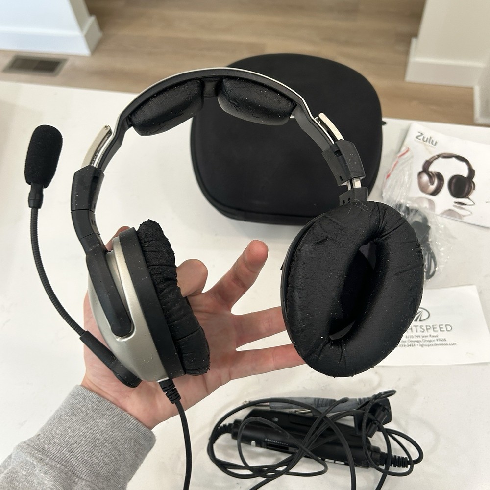 Lightspeed Zulu ANR Bluetooth Aviation Headset