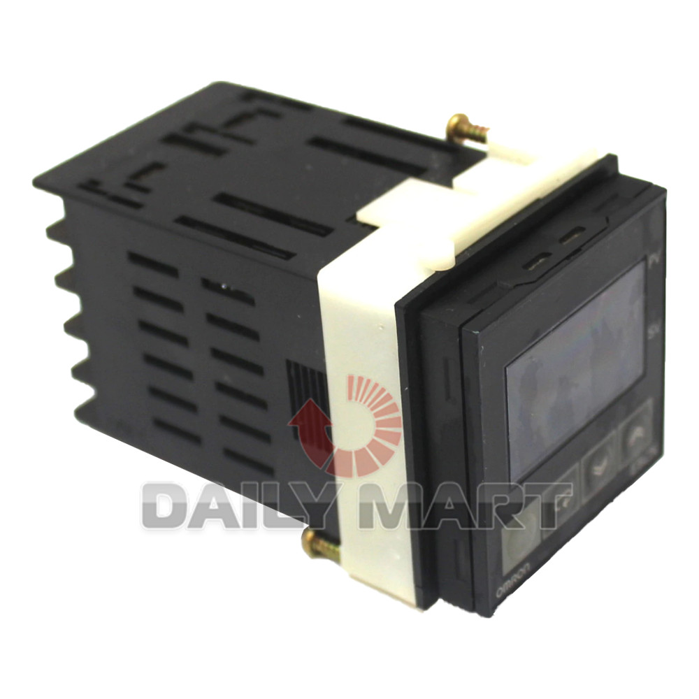 New In Box OMRON E5CN-R2P Temperature Controller 100-240VAC