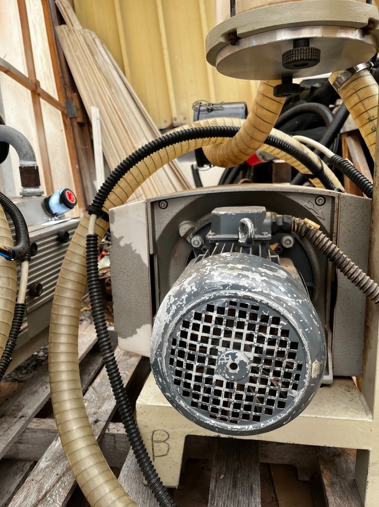 (2) Becker KVT 3.1 vacuum pumps