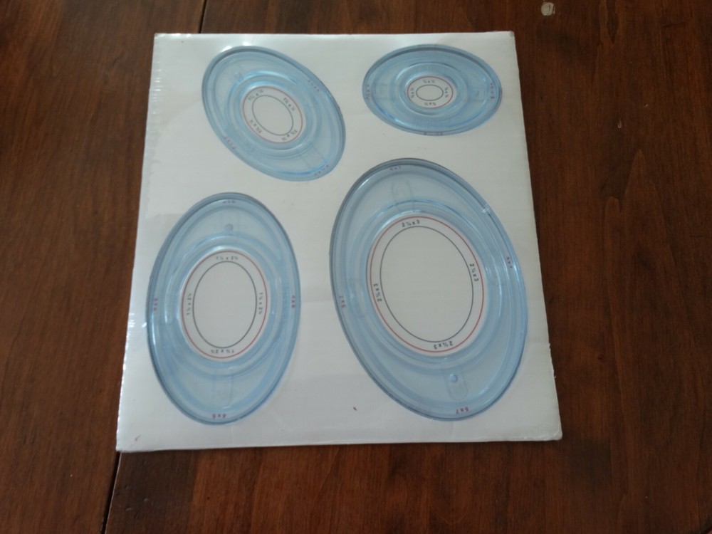 New CREATIVE MEMORIES OVAL CUSTOM CUTTING SYSTEM