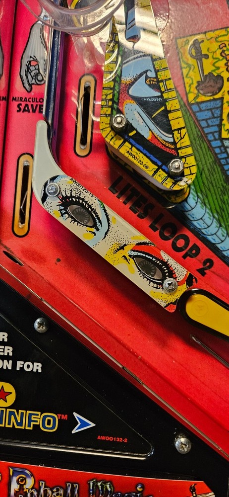 PINBALL MAGIC Pinball Machine - Capcom 1995 - 2110