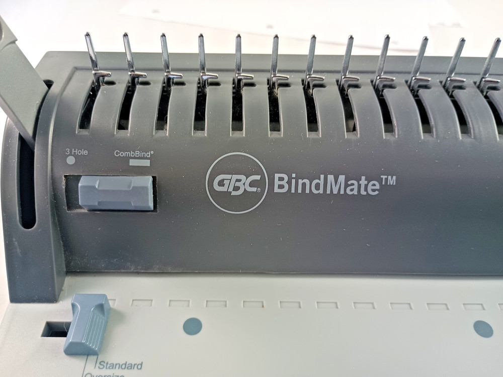 GBC BindMate Model 7706170 ComBind Binding System with 1/2" Bindings Tested
