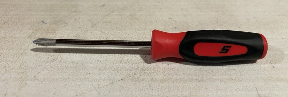 NOS. Snap-On SGDP301B #1 Philips Screwdriver Red