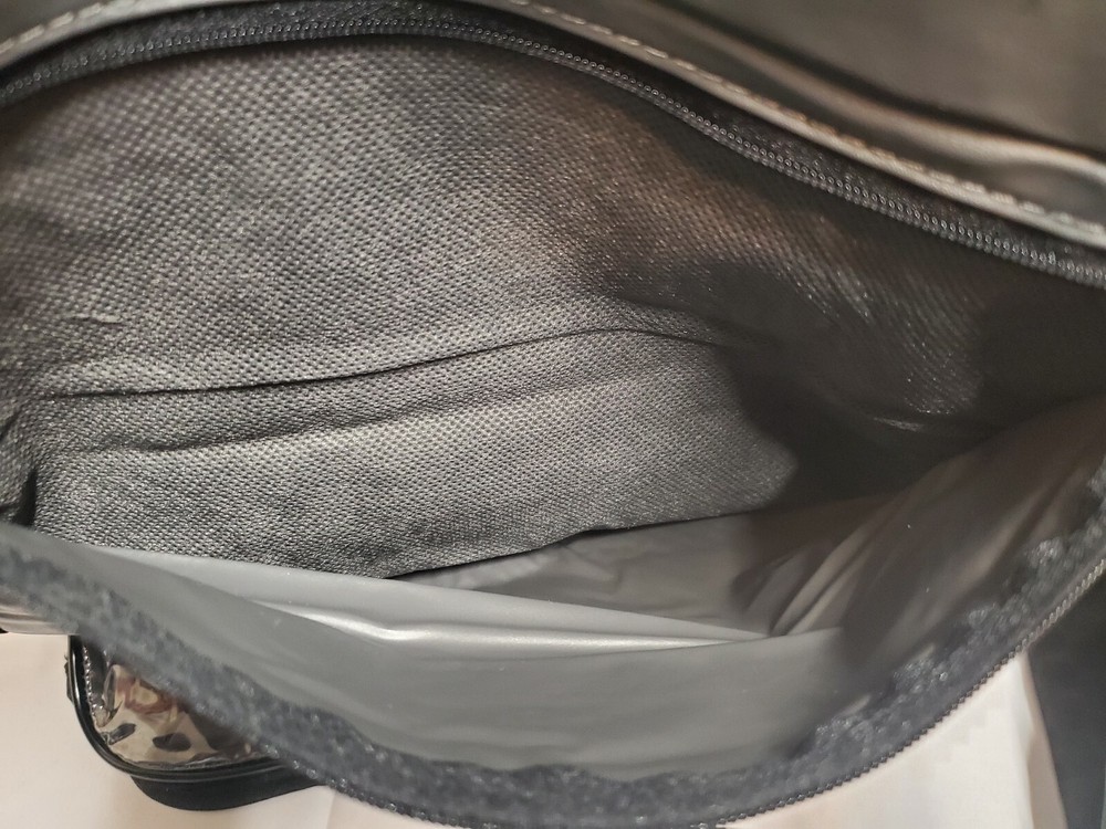 ROLL UP TRAVEL BAG - Similac - 3 Pockets - Zipper Hook Loop Closure