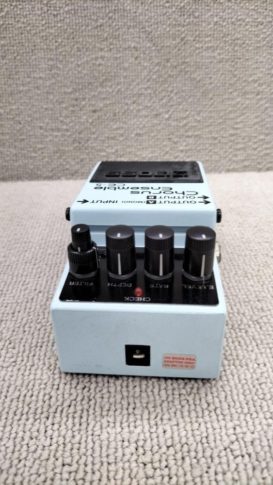 Boss Ce-5 Chorus