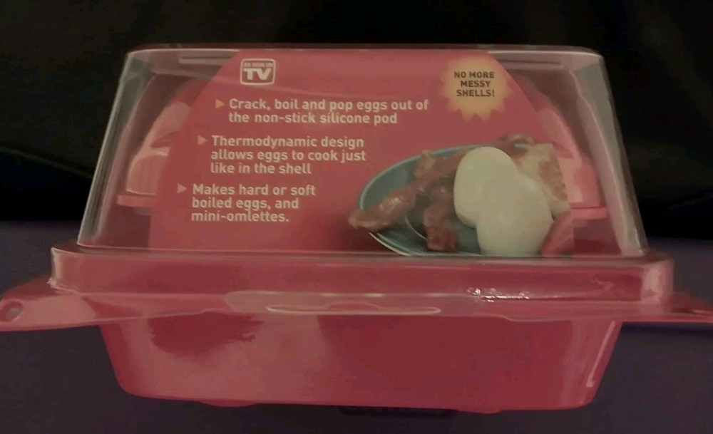EGGLETTES Hard Boiled Egg Maker 4 count New in Box. Easy Meal Prep.