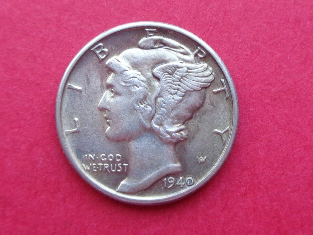 1940 BU FULL SPLIT BANDS NICE MERCURY DIME
